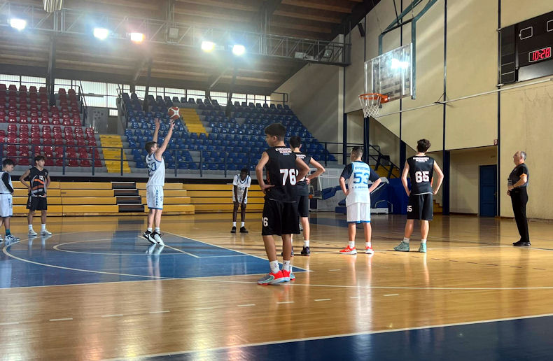 Kolossos Omada Mpasket 100124b