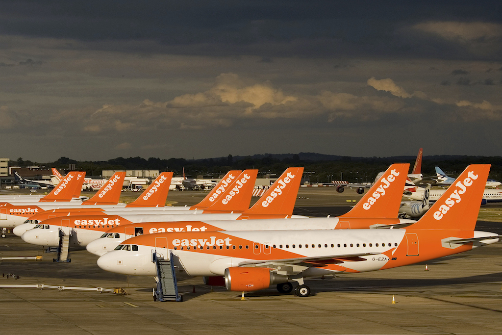 Aeroplana Easyjet 280520b