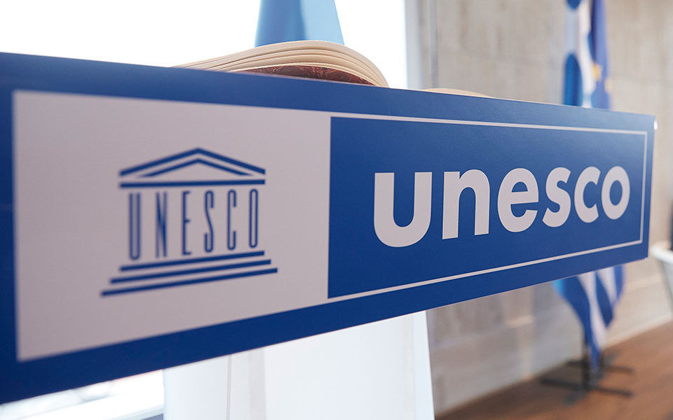 UNESCO Logo 281021