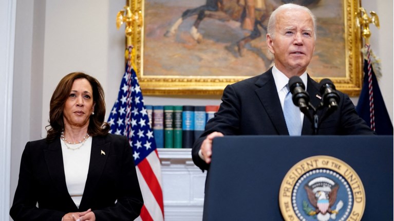 Mpainten Paraitisi Ameriki 200724