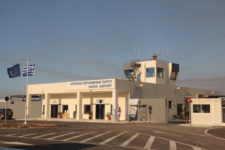 Aerodromio Parou 060626