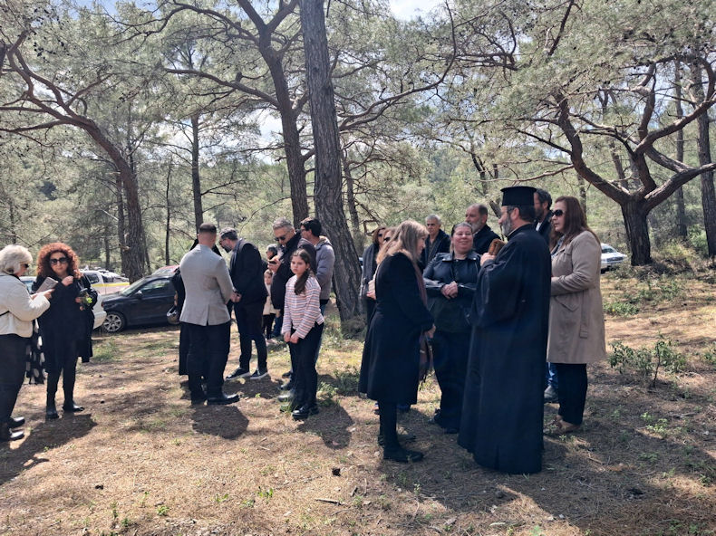 Fimatikoi Eleousa Nekrotfeio Mnimosyno 240326