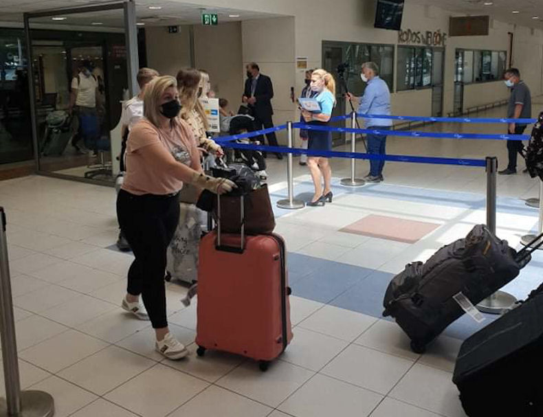 Touristes Bretanoi Afikseis Protoi 190521b