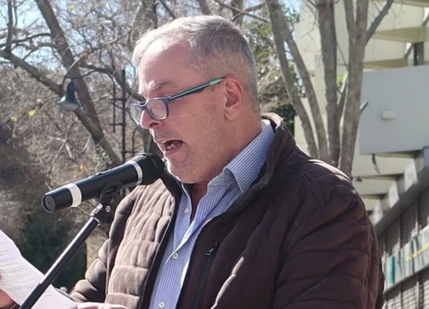 Giouroukoglou 110825