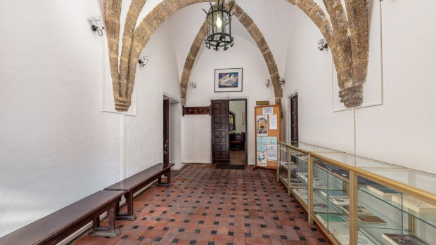 Bibliothiki Dimotiki 021222